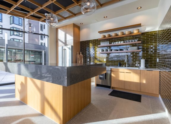 Community Amenities at Marina Square, Washington