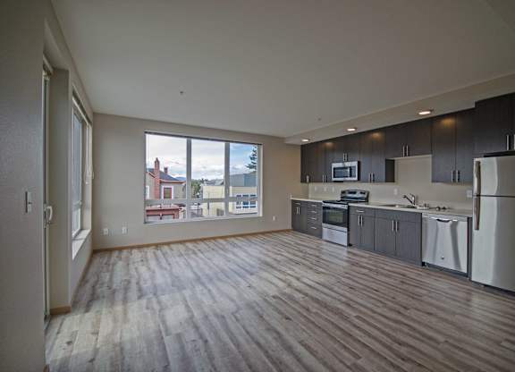Chef-Inspired Kitchens at Spyglass Hill Apartments, Bremerton, WA