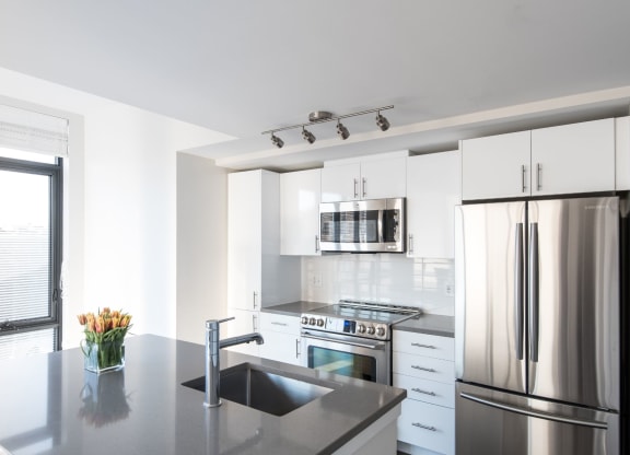 Modern Kitchen at Berkshire 15, Washington, DC, 20009