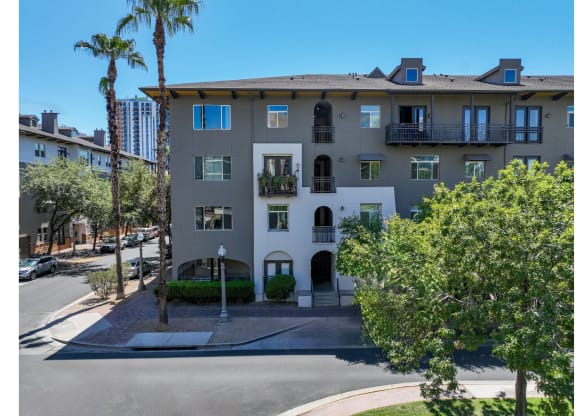 street view of Roosevelt Square apartments
