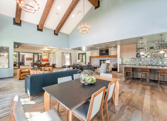 Carrick Bend apartments clubhouse and social gathering spaces