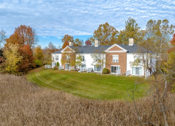 exterior view of The Residence at Christopher Wren apartments
