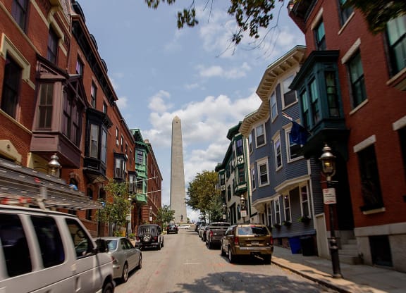 Charming New England Downtown Charlestown main street with Bunker Hill Monument Views, shopping, dining, nightlife and conveniences, just minutes to Zakim Bridge at Gatehouse 75, Charlestown, MA