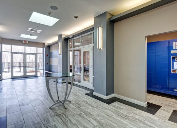 Luxury Apartments Quincy MA with Package Concierge Service -HighPoint Apartments