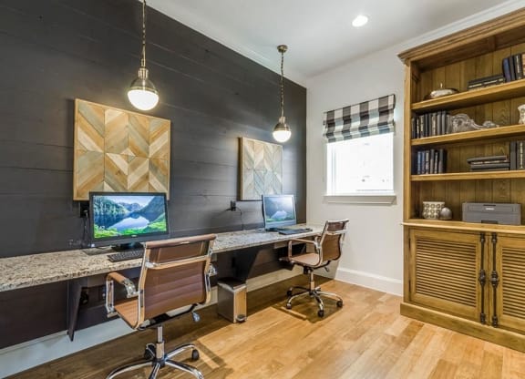 Business-Center at Berkshire Creekside, New Braunfels, Texas