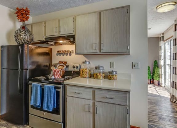 Kitchen area at Bedford Commons Apartments & Heathermoor Apartments, Columbus