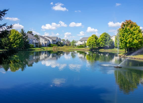 Lake View at Perimeter Lakes Apartments, Ohio