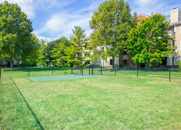 Dog Park at Saw Mill Village Apartments, Columbus, Ohio