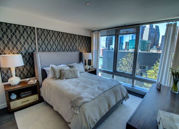 New Apartments Boston Seaport with Large Bedrooms, Walk-In Closets, En-Suite Bath and Boston City Views-25 Northern Ave, Boston Ma