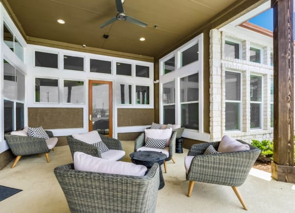 sitting area at Park 3Eighty, Texas, 76227