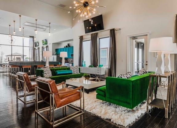 Clubhouse With Ample Sitting And Television at Berkshire Spring Creek, Garland, TX, 75044