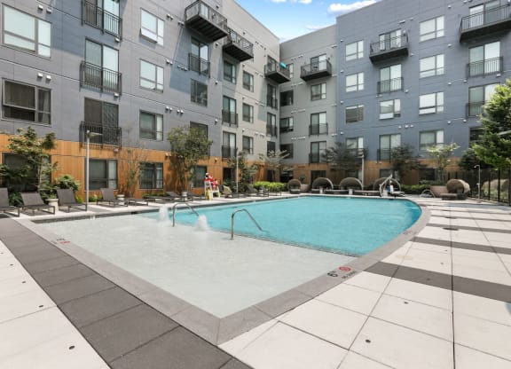 Trellis House apartments pool and sun deck without lounging