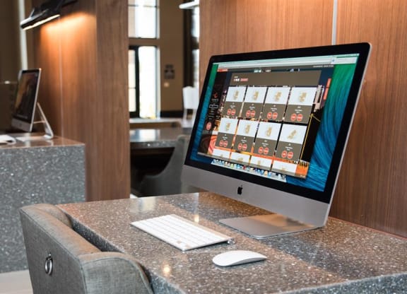 Personalize Computer at Berkshire Amber, Dallas, Texas