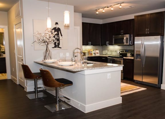 Interiors at Berkshire Amber, Dallas, TX