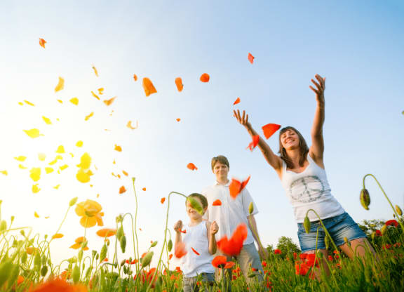 Family with Flowers at Belle Creek Commons, Henderson, 80640