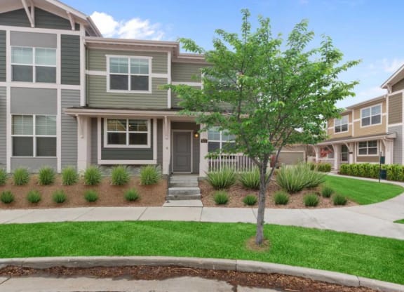 Courtyard Garden Space at Belle Creek Commons, Colorado, 80640
