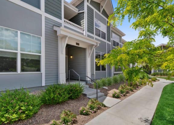 Courtyard Garden at Belle Creek Commons, Colorado