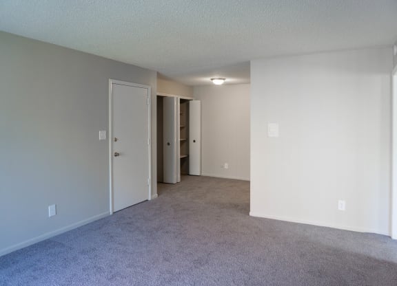Spacious living space at Carriage House Apartments in Flint, Michigan
