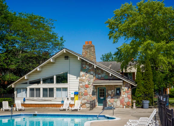 Riverstone Swimming Pool and clubhouse