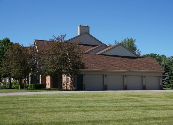 Brookwood Farms garage