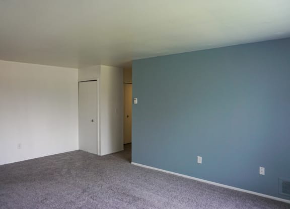 Spacious living room, at Gale Gardens Apartments