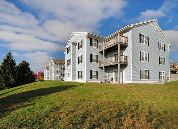 Off campus student housing in Kalamazoo, MI.
