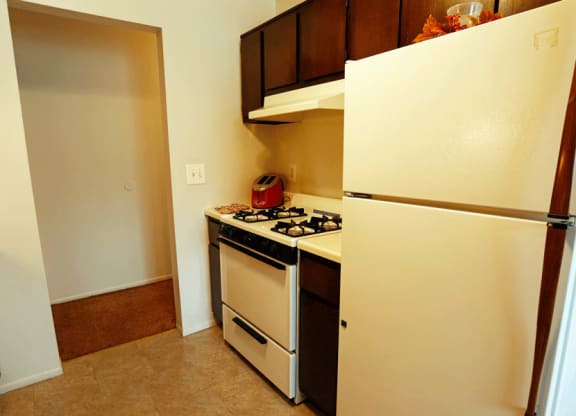 at Golf Manor Apartments, Roseville