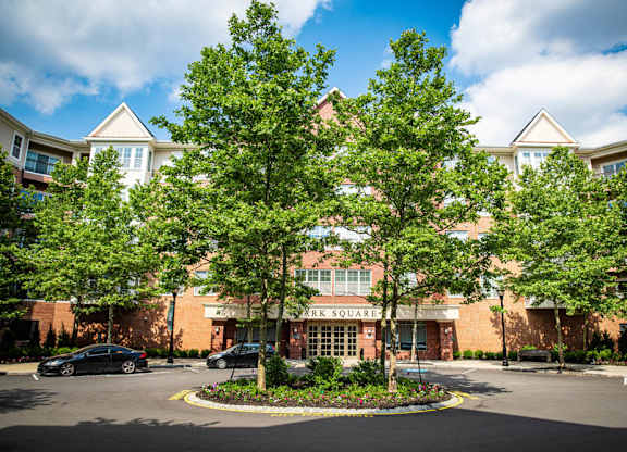 front view at Park Square Apartments, Rahway, New Jersey