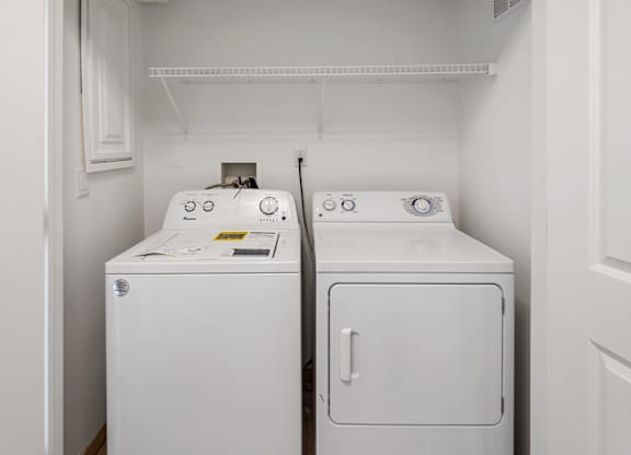 Washer/ Dryer at Park Square Apartments, Rahway, NJ, 07065