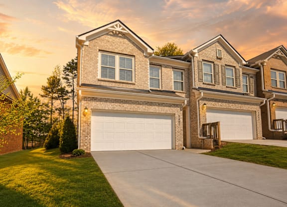 Exterior shot of the Jefferson floorplan.