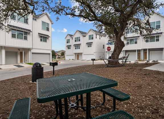 Courtyard With Ample Sitting at Villae ATX Luxury Rental Townhomes, Manchaca, 78652