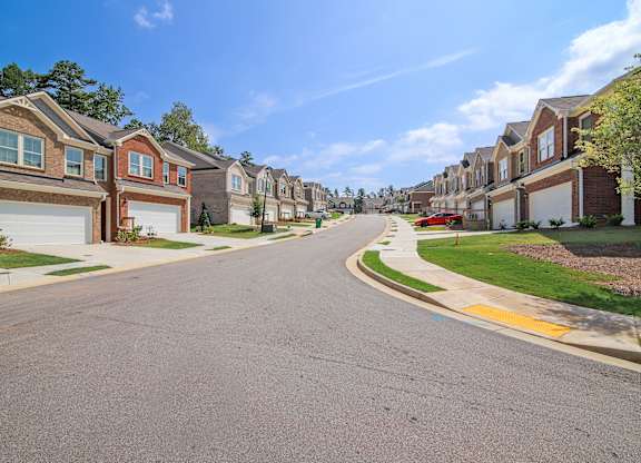 Parkwood Terrace invites you to experience the perfect blend of comfort and convenience