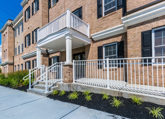 Clubhouse at Greenway Village Apartments, Metuchen, New Jersey
