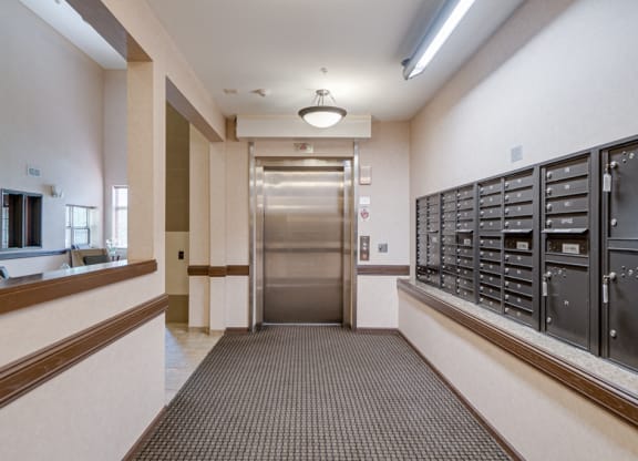 Arden Flats - Mailboxes and Elevator