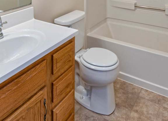 Bright Bathroom at Blueberry Hill Apartments, New York