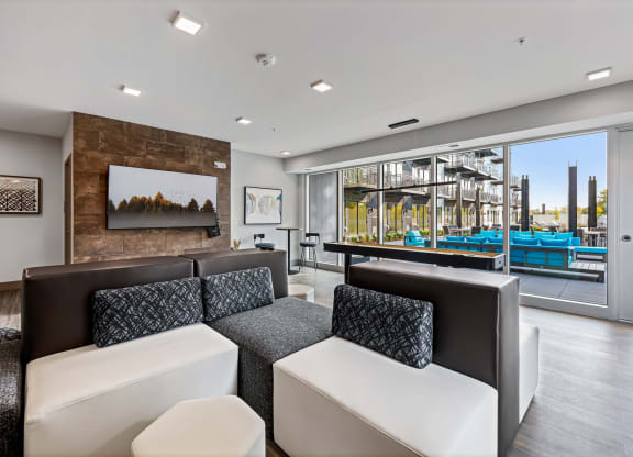 resident lounge