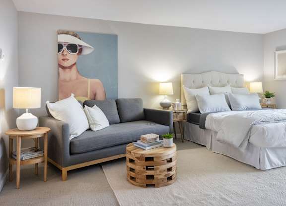 Well Lite Bedroom at 151 Ocean Road LLC, Narragansett