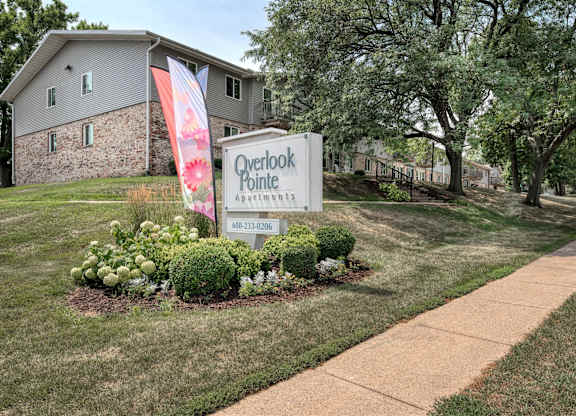 Overlook Pointe