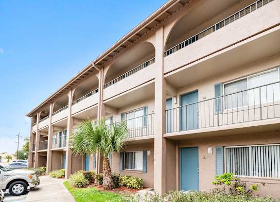 the well-kept residential buildings at Waterview Crossing Apartments