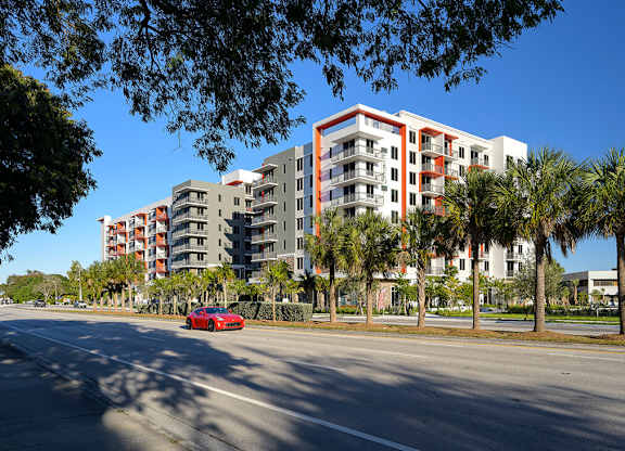 Building exterior at Treo Apartments in Fort Lauderdale FL