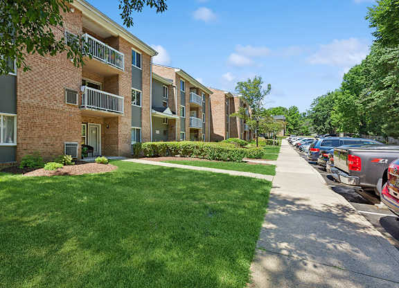 Lawn and walkway at Parklane Apartments in Gaithersburg MD