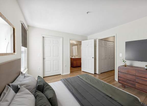Primary bedroom at Riverwoods Apartments in Woodbridge VA