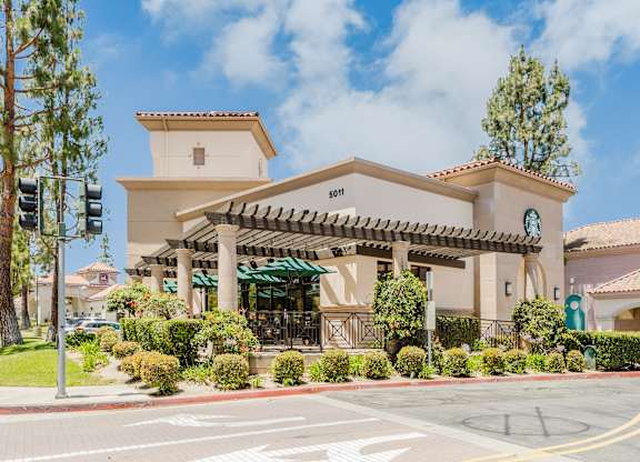 Outside of building at CALIXA Apartment Homes in Camarillo CA