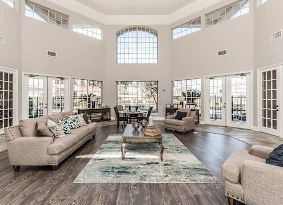 ClubHouse at Hollow Creek in Conroe TX