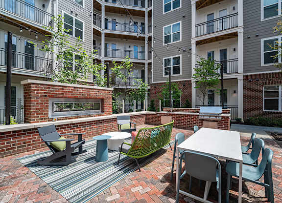 Courtyard BBQ Grill and fire pit at The Belhaven in Alexandria VA