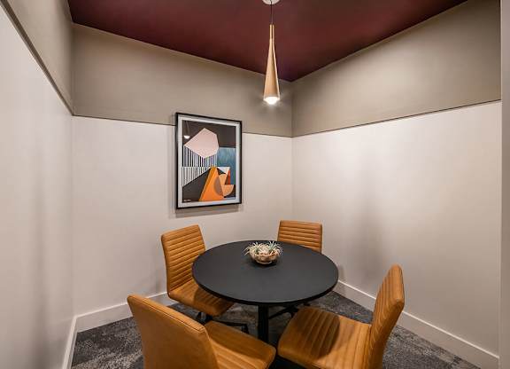 Coworking Confrence Center  at Heights at 1520 Apartments in Houston TX