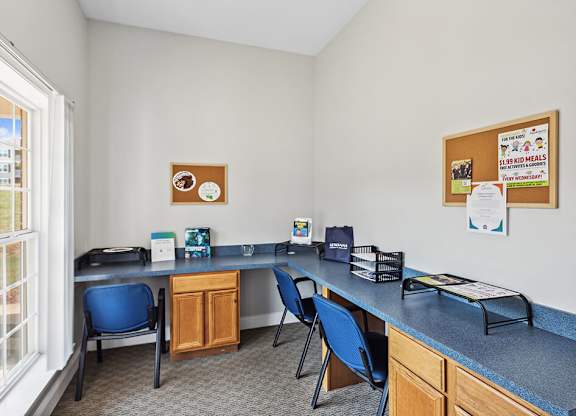 Coworking lounge at Weston Circle Apartments in Fredericksburg VA