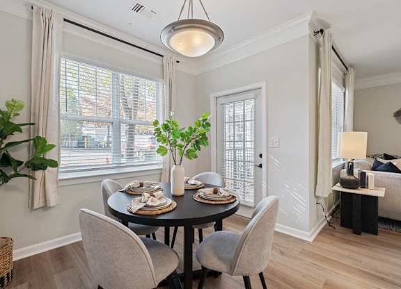 Dining Room table at River Pointe at Den Rock Park in Lawrence MA