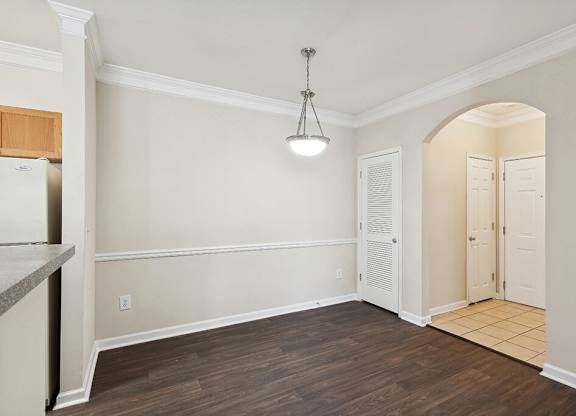 Dining room at Lakeside Vista Apartments in Kennesaw GA