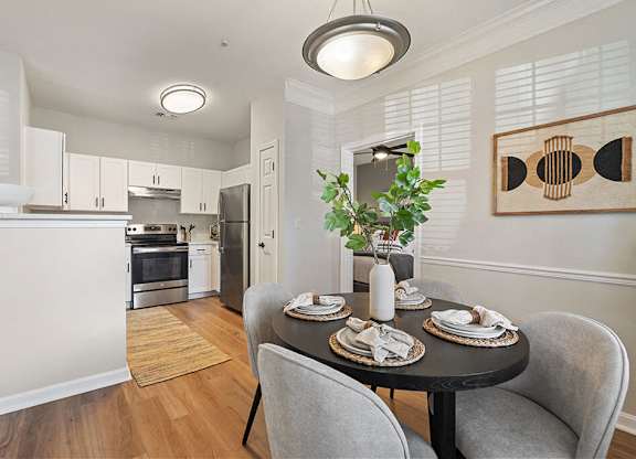 Dining Room at River Pointe at Den Rock Park in Lawrence MA